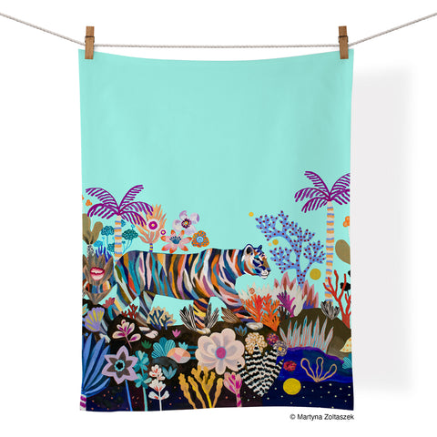 Art by Martyna Zoltaszek, tiger stripes towel, jungle, where to buy tea towels, tea towels for sale,
cool dish towels, cotton kitchen towels