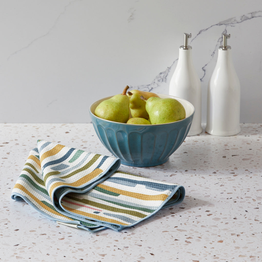 Art by Kate Lower, floral stems, reversible microfiber towels, artistic kitchen towels, kitchen towels
eco-friendly microfiber towels, ultra-absorbent, quick drying