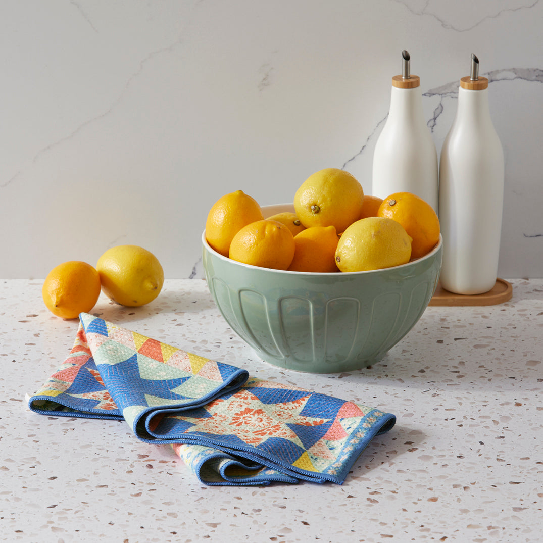 Art by Emily Taylor, vintage glass microfiber towel, best kitchen towels, artist designed kitchen towels 
