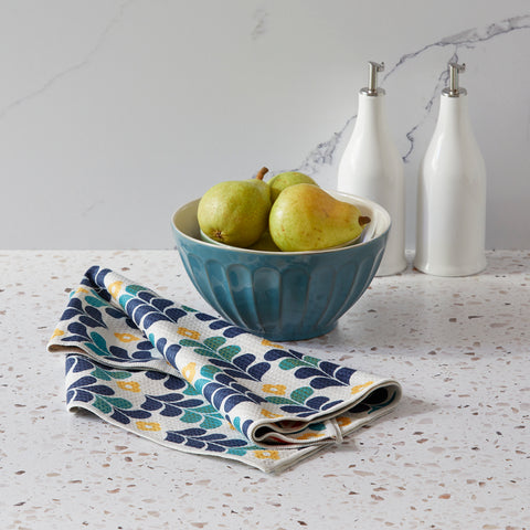Art by Annick Schmidt-Reichardt, colorful leaves, reversible microfiber towels, artistic kitchen towels, kitchen towels
eco-friendly microfiber towels, ultra-absorbent, quick drying