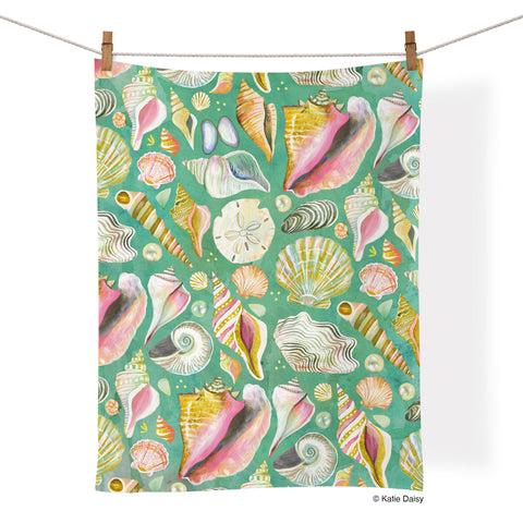 Art by Katie Daisy, shell collector towel, seashells, ocean lovers, colorful towels, unique dish towels,
tea towels cotton, kitchen towels cotton