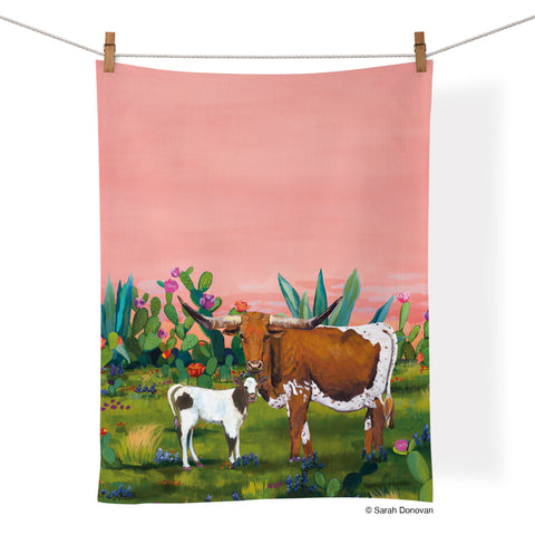 Art by Sarah Donovan, longhorns towel, cows, cool dish towels, cotton kitchen towels,
colorful towels, unique dish towels,