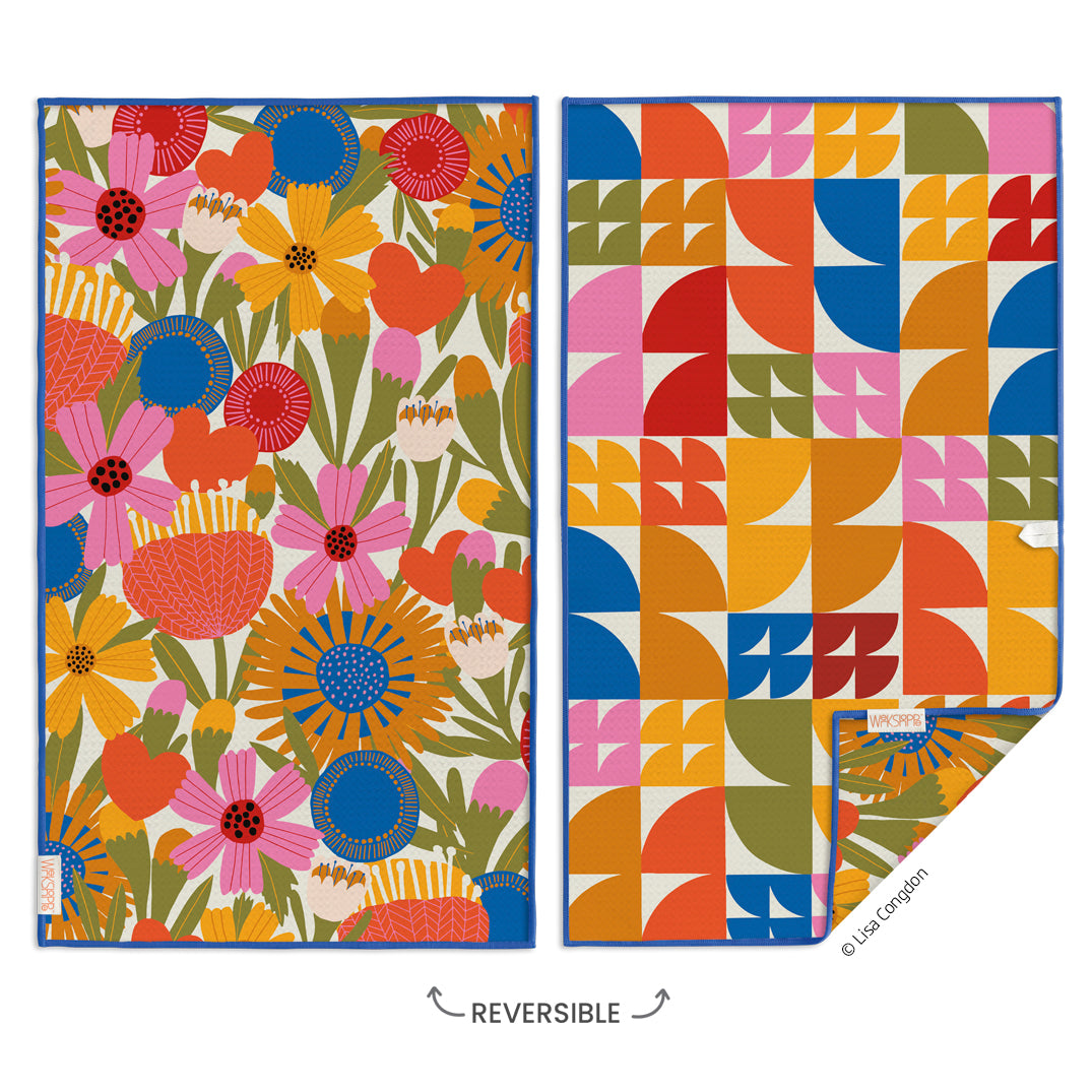 Art by Lisa Congdon, jolie fleurs, floral towel, retro pattern, eco-friendly microfiber towels, ultra-absorbent, best kitchen towels, microfiber tea towels, artist designed kitchen towels 