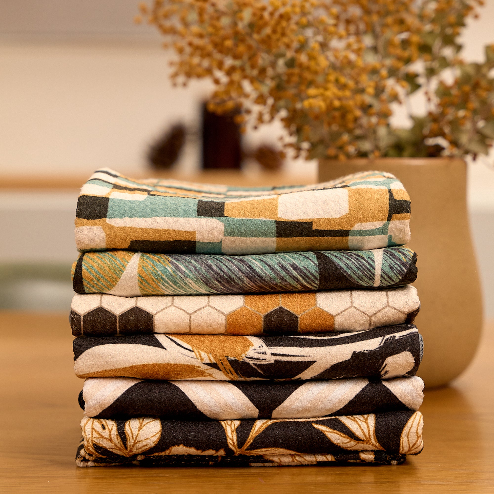 River Rocks Microfiber Kitchen Towel