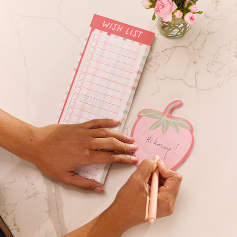 Strawberry Daydreams Magnetic Pad Set