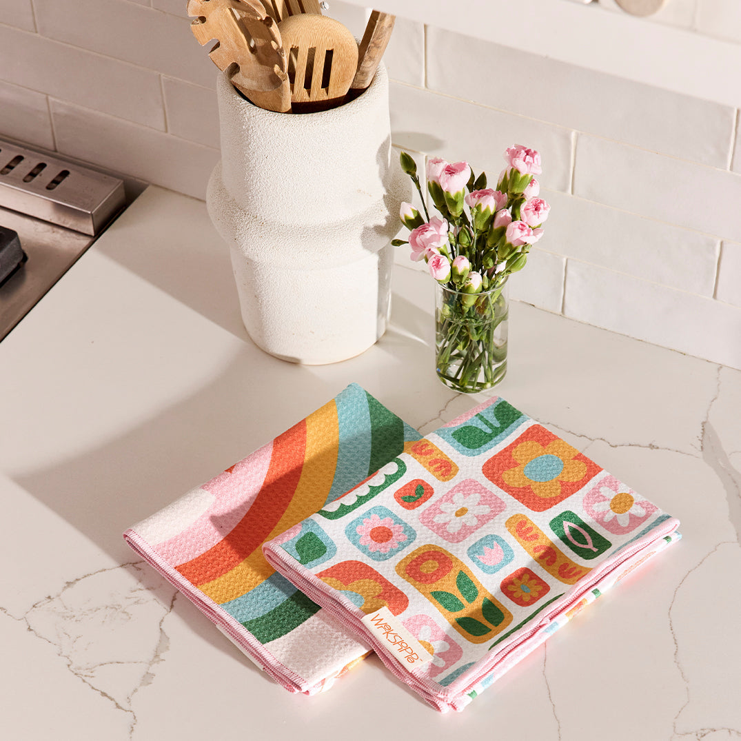 Daisies & Rainbows Microfiber Towel