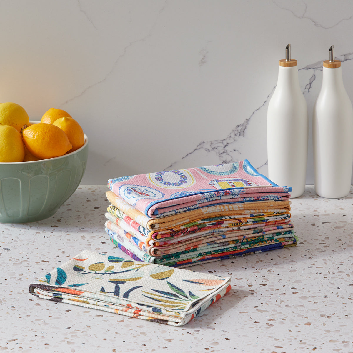 Art by Emily Taylor, piece of cake towel, baking lovers, cake art, best kitchen towels, microfiber tea towels, artist designed kitchen towels 